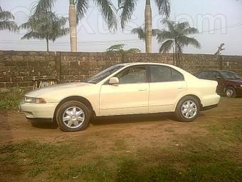 2000 MITSUBISHI GALANT