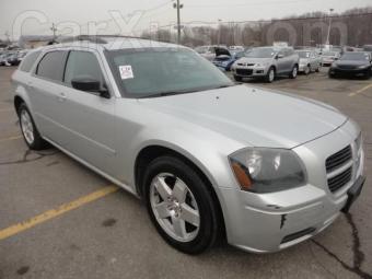 2005 Dodge Magnum Sxt